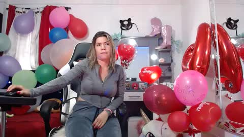 hot sexy bunny online show from 02/18/25, 12:39