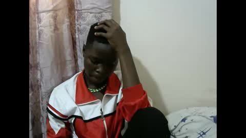 Snapshot of hot_shawrry chatting on 03/10/25, 06:27 hot_shawrry online show from 03/10/25, 06:27