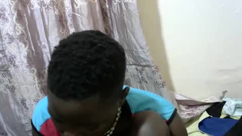 Snapshot of hot_shawrry chatting on 03/10/25, 12:37 hot_shawrry online show from 03/10/25, 12:37