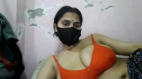 Snapshot of hot_sona chatting on 05/20/26, 05:46 sona online show from 05/20/26, 05:46