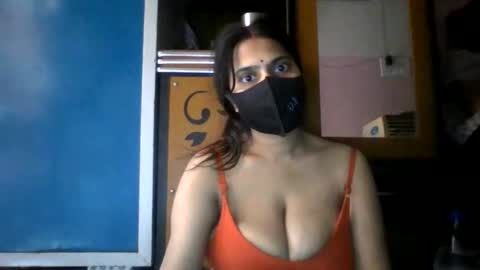 Snapshot of hot_sona chatting on 06/01/26, 06:15 sona online show from 06/01/26, 06:15