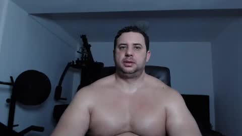 Snapshot of hot_stefano1 chatting on 12/15/24, 05:45 Stefano.. online show from 12/15/24, 05:45