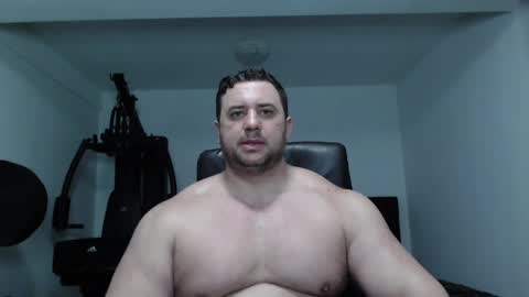 Snapshot of hot_stefano1 chatting on 02/16/25, 04:10 Stefano.. online show from 02/16/25, 04:10