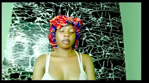 Stella online show from 12/21/24, 10:08