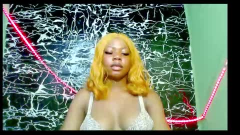 Stella online show from 02/06/25, 11:10