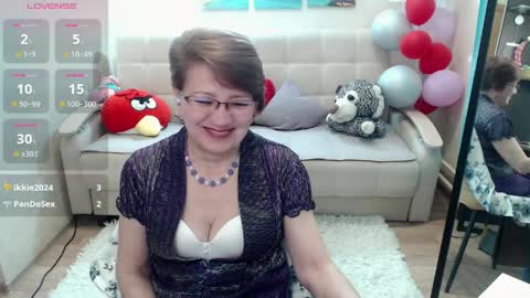 Sofia online show from 04/03/26, 06:39