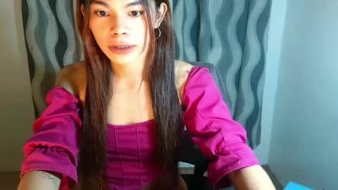Yanna online show from 04/12/26, 10:53
