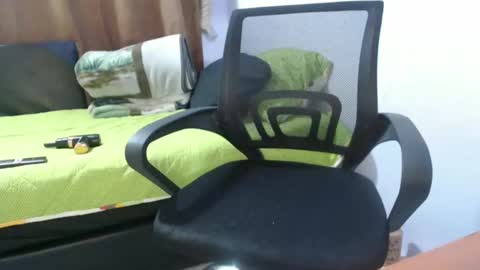 Hot and PowerHOPE U MISS ME online show from 02/04/25, 01:45