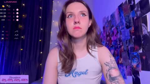 Snapshot of hotarutomo chatting on 11/19/25, 11:05 Next stream 28112024 8 GMT 3 online show from 11/19/25, 11:05