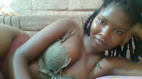 love online show from 02/10/25, 03:21