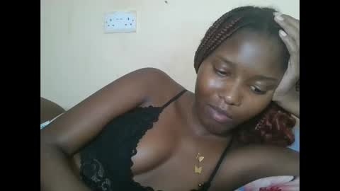 love online show from 10/01/25, 08:04