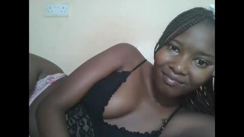 love online show from 10/25/25, 07:49