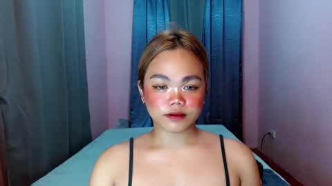 Snapshot of hotbabe_rica chatting on 01/25/25, 02:47 Ricaa online show from 01/25/25, 02:47