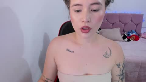 Snapshot of hotbbcwife chatting on 06/03/26, 06:24 lesly and ander online show from 06/03/26, 06:24