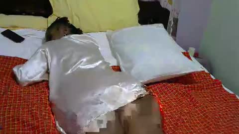 spicy online show from 01/10/26, 04:03