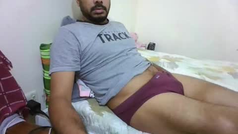 Snapshot of hotboy8677 chatting on 10/27/25, 07:12 Hotboy8677 online show from 10/27/25, 07:12