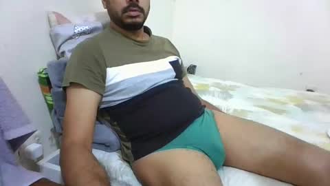 Snapshot of hotboy8677 chatting on 10/28/25, 09:13 Hotboy8677 online show from 10/28/25, 09:13