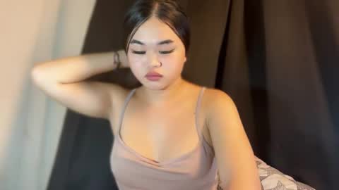 Snapshot of hotchic_aya chatting on 11/16/25, 04:29 Aya online show from 11/16/25, 04:29