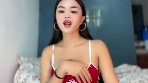 Snapshot of hotchic_aya chatting on 02/02/26, 11:25 Aya online show from 02/02/26, 11:25