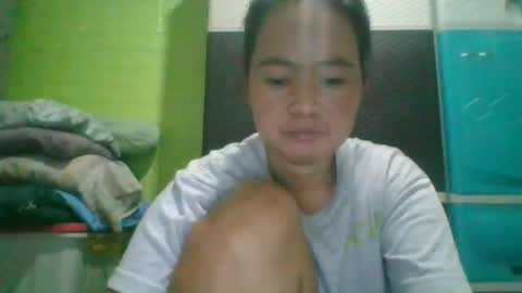 Snapshot of hotchicks4uxx chatting on 02/05/25, 10:44 hotchicks4uxx online show from 02/05/25, 10:44