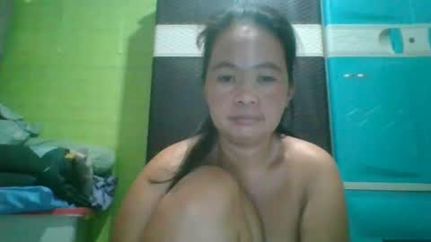 Snapshot of hotchicks4uxx chatting on 03/12/25, 10:50 hotchicks4uxx online show from 03/12/25, 10:50