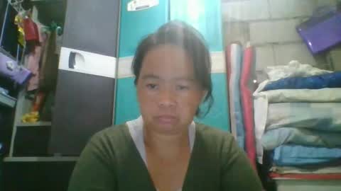 Snapshot of hotchicks4uxx chatting on 03/15/26, 01:00 hotchicks4uxx online show from 03/15/26, 01:00