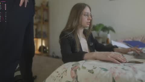 NICK AND NORA online show from 04/11/26, 10:52