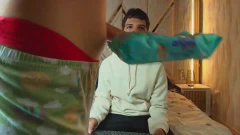 hotcouple_222 online show from 01/11/26, 07:13