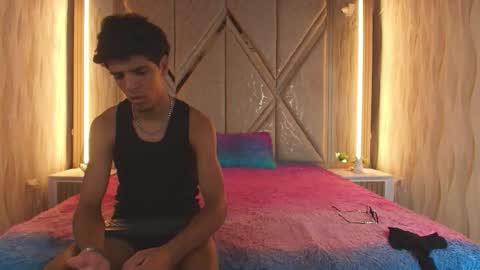 hotcouple_222 online show from 03/10/26, 07:35