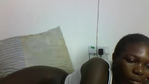 VICTORIA online show from 09/15/25, 07:30