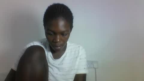 VICTORIA online show from 09/29/25, 09:36