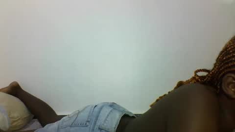 VICTORIA online show from 10/09/25, 07:17