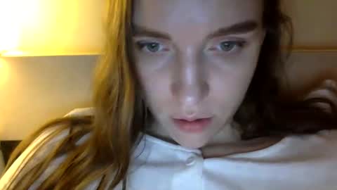 Snapshot of hoteffy chatting on 12/21/24, 10:40 effy online show from 12/21/24, 10:40