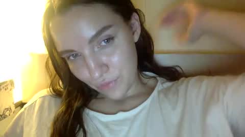 Snapshot of hoteffy chatting on 12/27/24, 09:54 effy online show from 12/27/24, 09:54