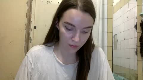 Snapshot of hoteffy chatting on 01/17/25, 10:34 effy online show from 01/17/25, 10:34