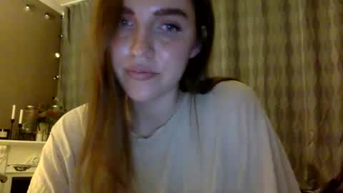 Snapshot of hoteffy chatting on 11/02/25, 08:11 effy online show from 11/02/25, 08:11