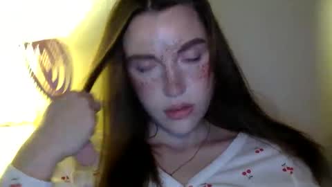 effy online show from 04/04/26, 09:56