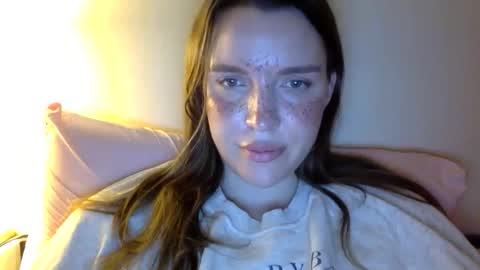 Snapshot of hoteffy chatting on 05/22/26, 10:04 effy online show from 05/22/26, 10:04