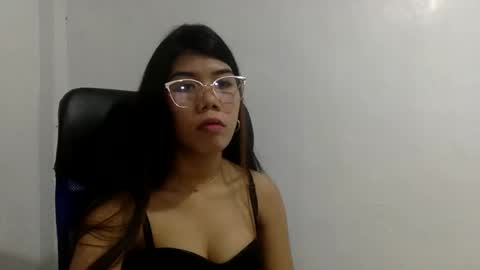 hotestpinayxxx online show from 04/01/26, 05:19