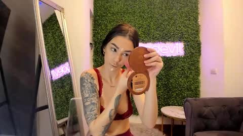 Snapshot of hotfallingdevil chatting on 01/25/25, 06:12 hotfallingdevil online show from 01/25/25, 06:12