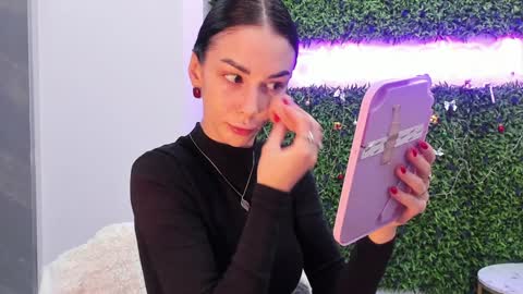 Snapshot of hotfallingdevil chatting on 12/20/25, 07:26 hotfallingdevil online show from 12/20/25, 07:26