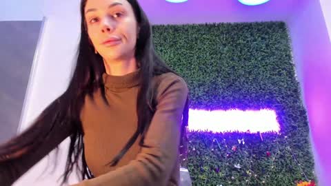 Snapshot of hotfallingdevil chatting on 01/16/26, 05:22 hotfallingdevil online show from 01/16/26, 05:22