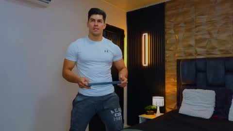 Snapshot of hotfuckers4uu chatting on 02/12/25, 11:09 felipe marcello online show from 02/12/25, 11:09