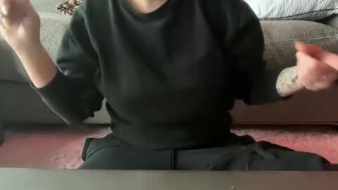 hotgirlbigbutt online show from 04/19/26, 11:42