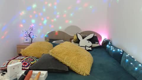 hotgirlkarina online show from 11/09/25, 05:06