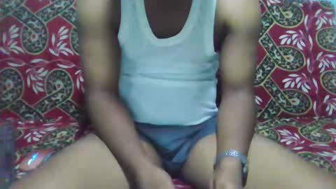 hotguyy001 online show from 05/22/26, 02:51
