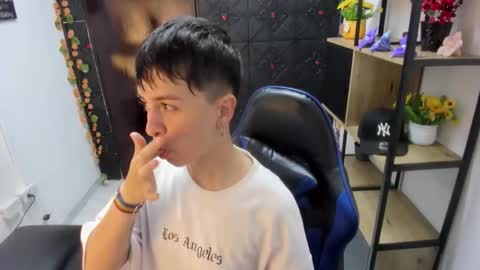 hannah online show from 04/15/26, 02:40