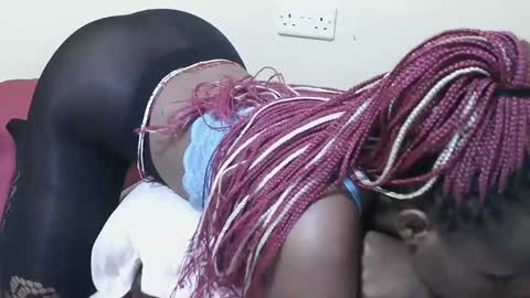 Snapshot of hothurley chatting on 02/06/25, 12:16 Hurley online show from 02/06/25, 12:16