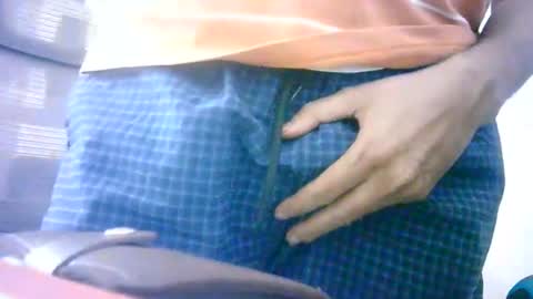 Snapshot of hotindia01 chatting on 12/19/25, 07:10 Hot India online show from 12/19/25, 07:10