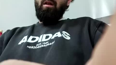 Italiaboy online show from 11/18/25, 12:16